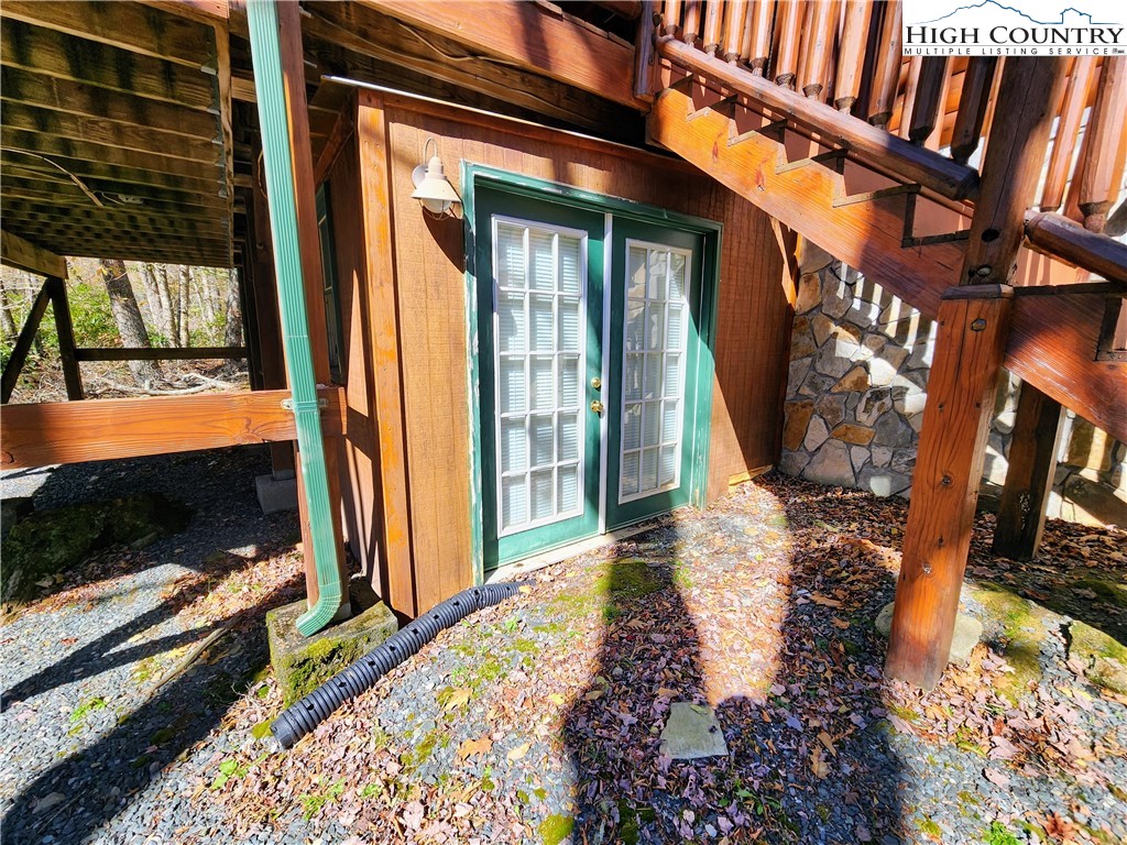 395 Rough Ridge Road Sugar Mountain, NC 28604 - Photo 5 of 42 Gallery Image 5