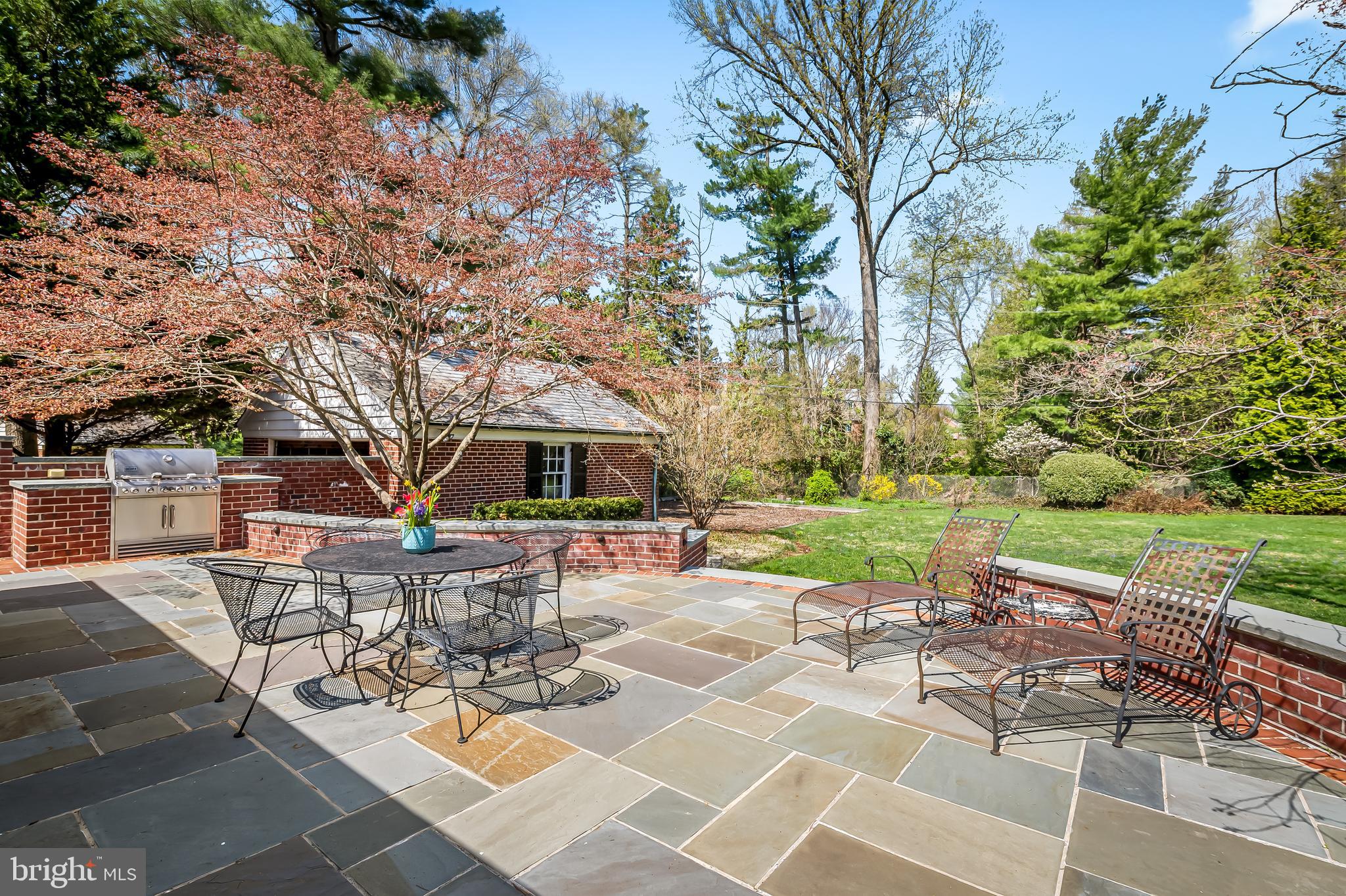 5911 Meadowood Road Baltimore, MD 21212 - Photo 41 of 52 Gorgeous stone patio
