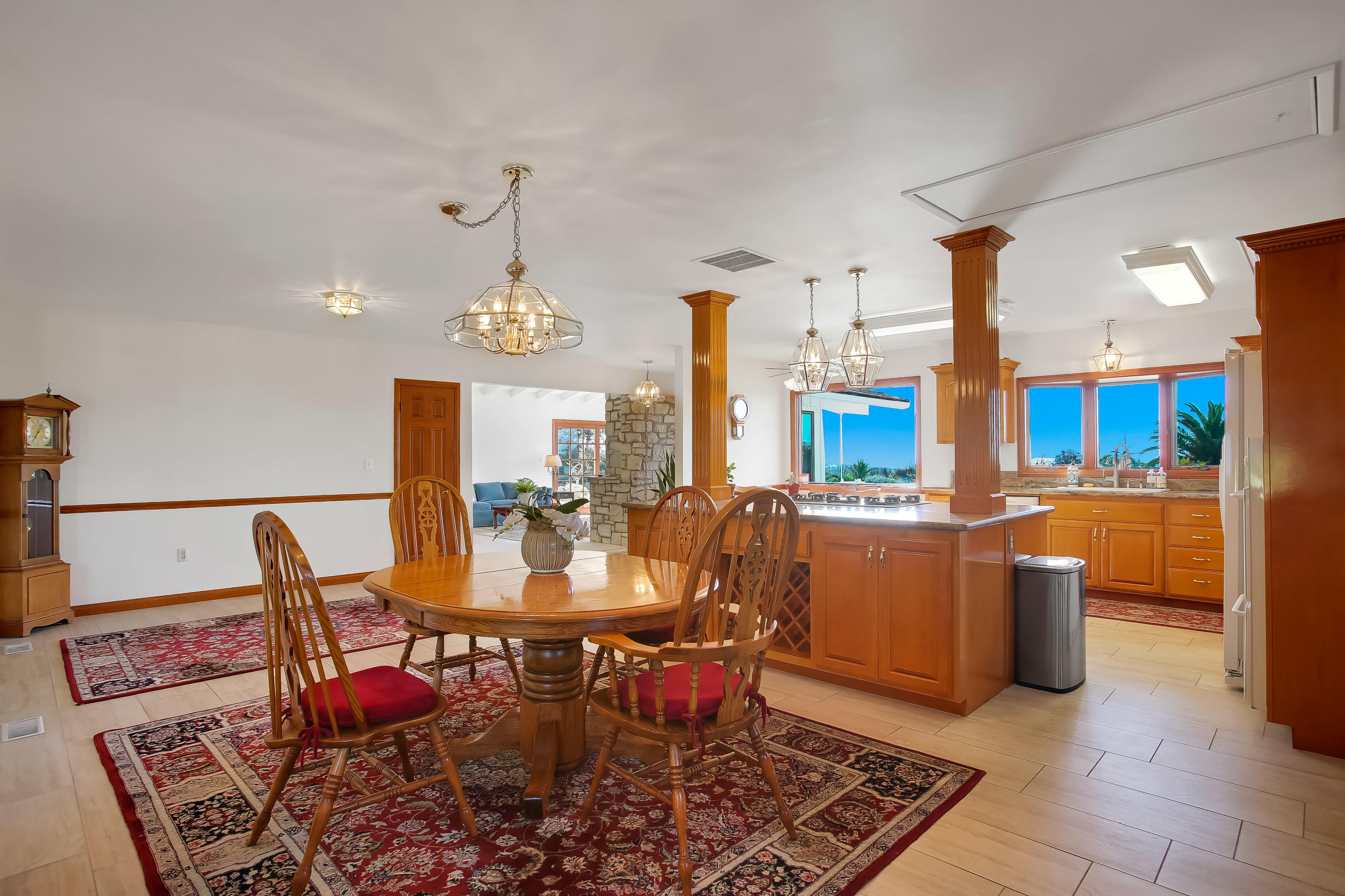 1731 La Mirada Drive Carpinteria, CA 93013 - Photo 17 of 50 049