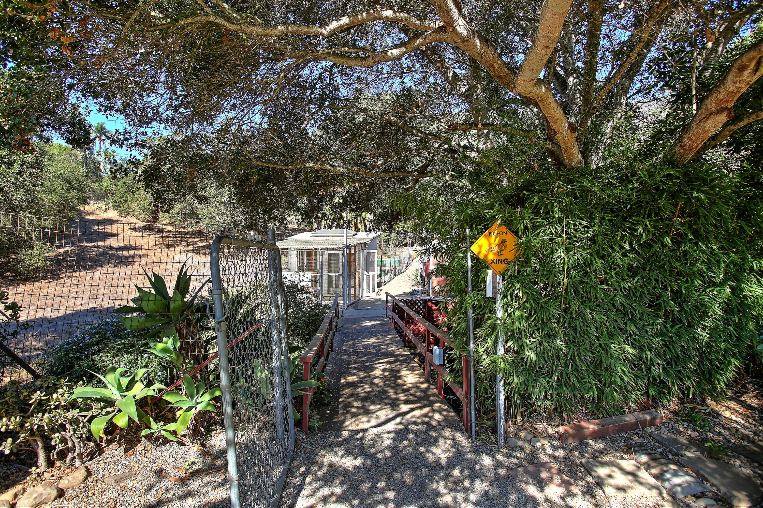 1731 La Mirada Drive Carpinteria, CA 93013 - Photo 46 of 50 035