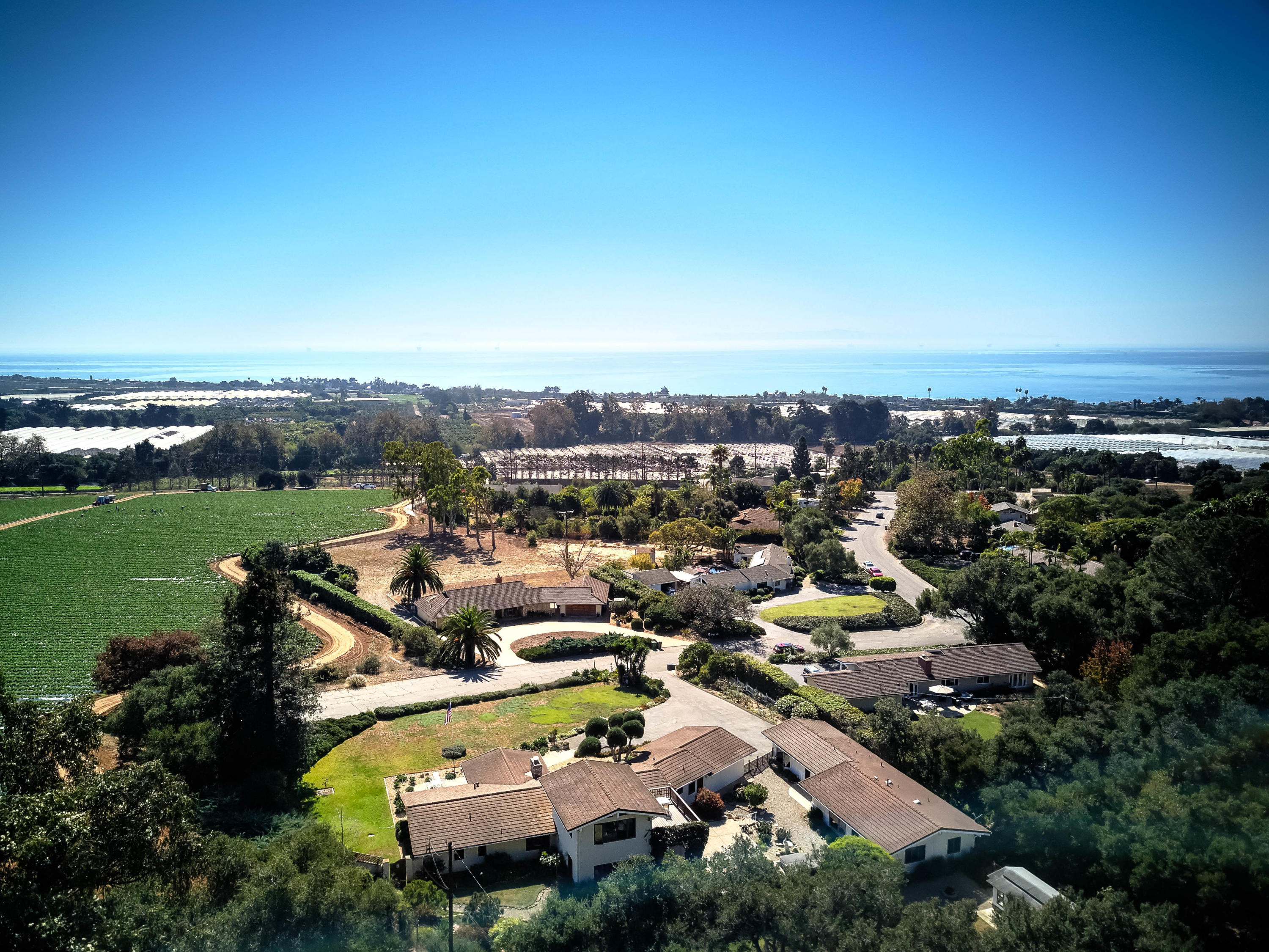 1731 La Mirada Drive Carpinteria, CA 93013 - Photo 5 of 50 007