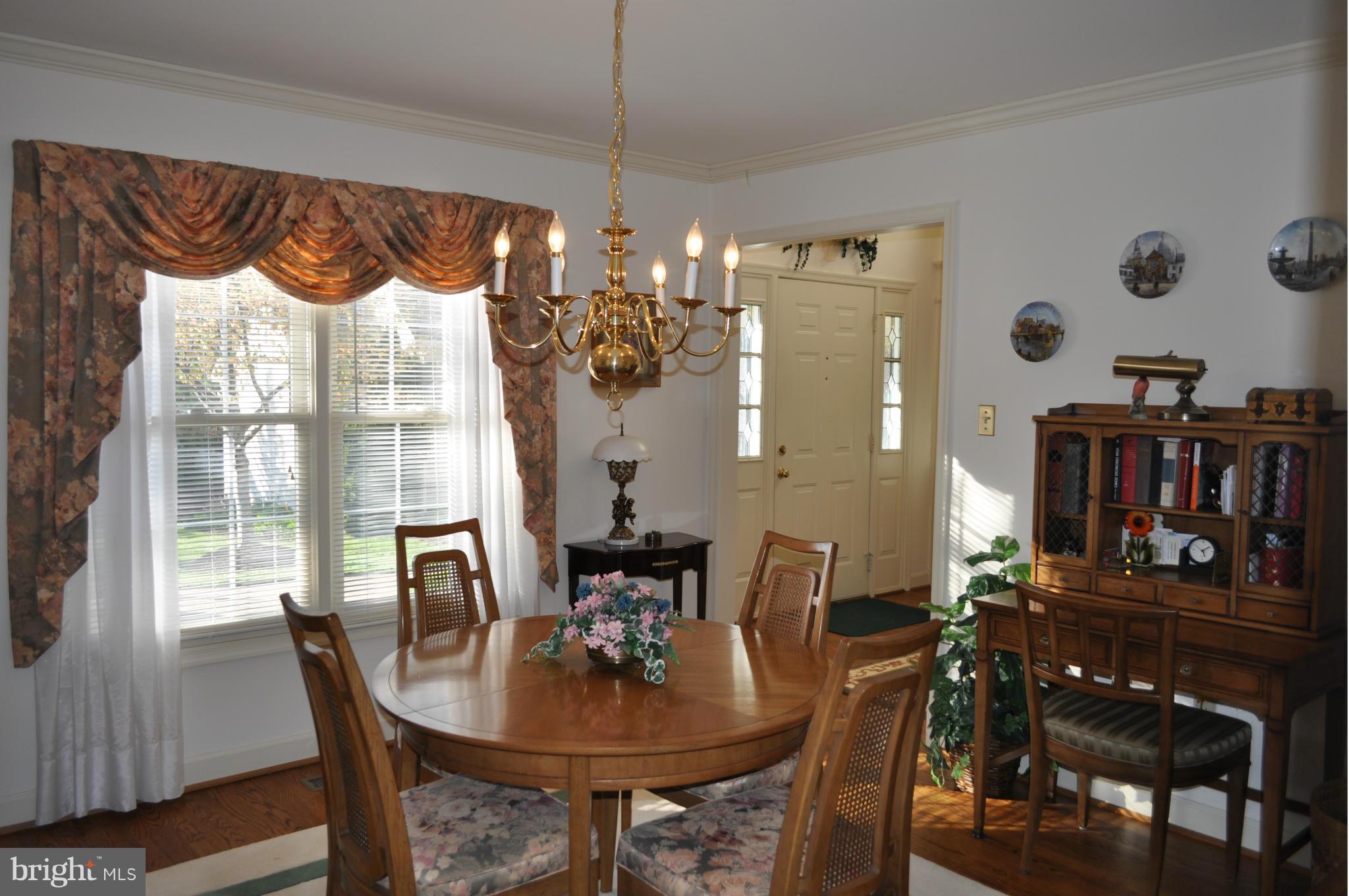 2473-5 Five Shillings Road Frederick, MD 21701 - Photo 13 of 30 Dining Room