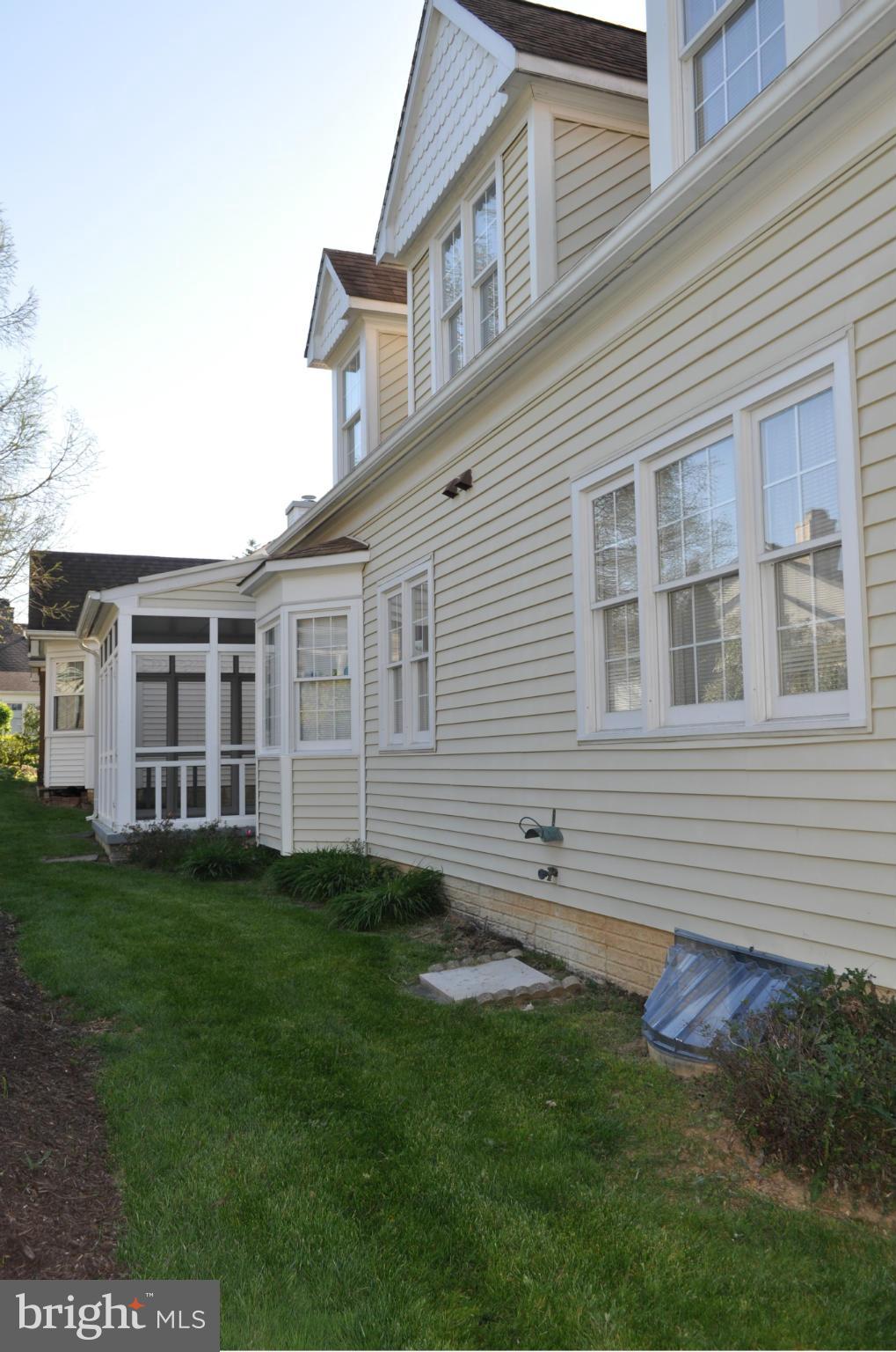 2473-5 Five Shillings Road Frederick, MD 21701 - Photo 29 of 30 Exterior (Rear)