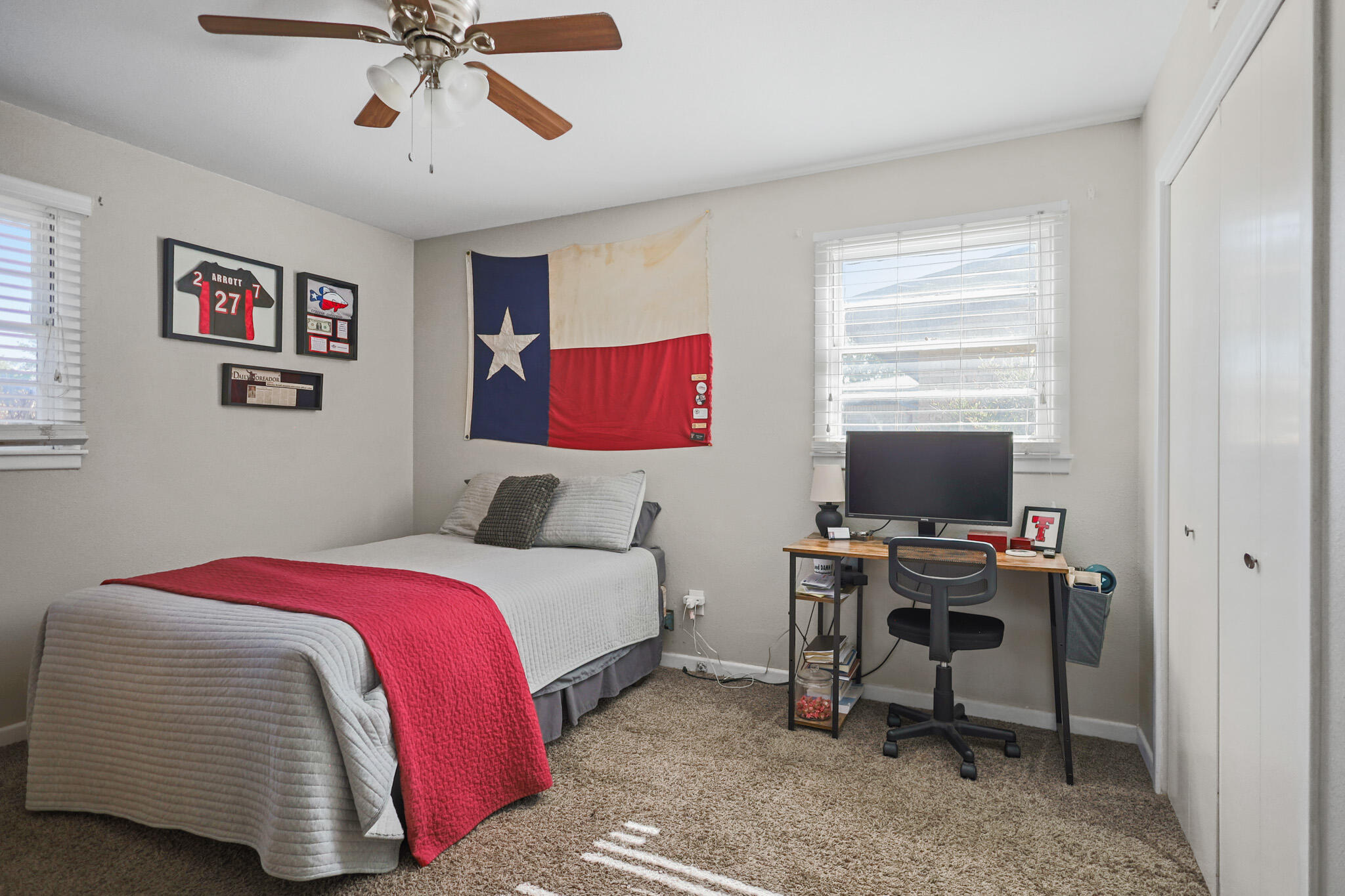4917 49th Street Lubbock, TX 79414 - Photo 16 of 32 IMG_7108