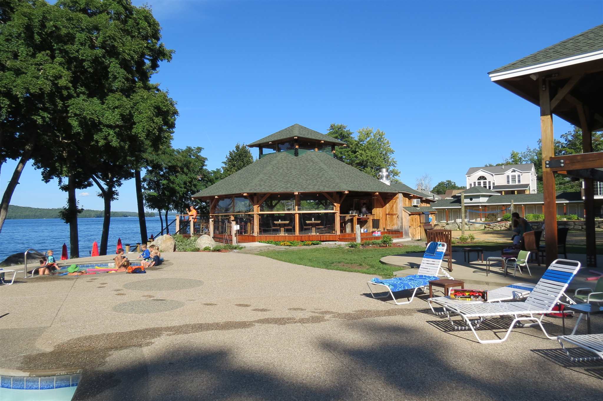 60 Lighthouse Cliffs, Unit 74 Laconia, NH 03246 - Photo 9 of 20