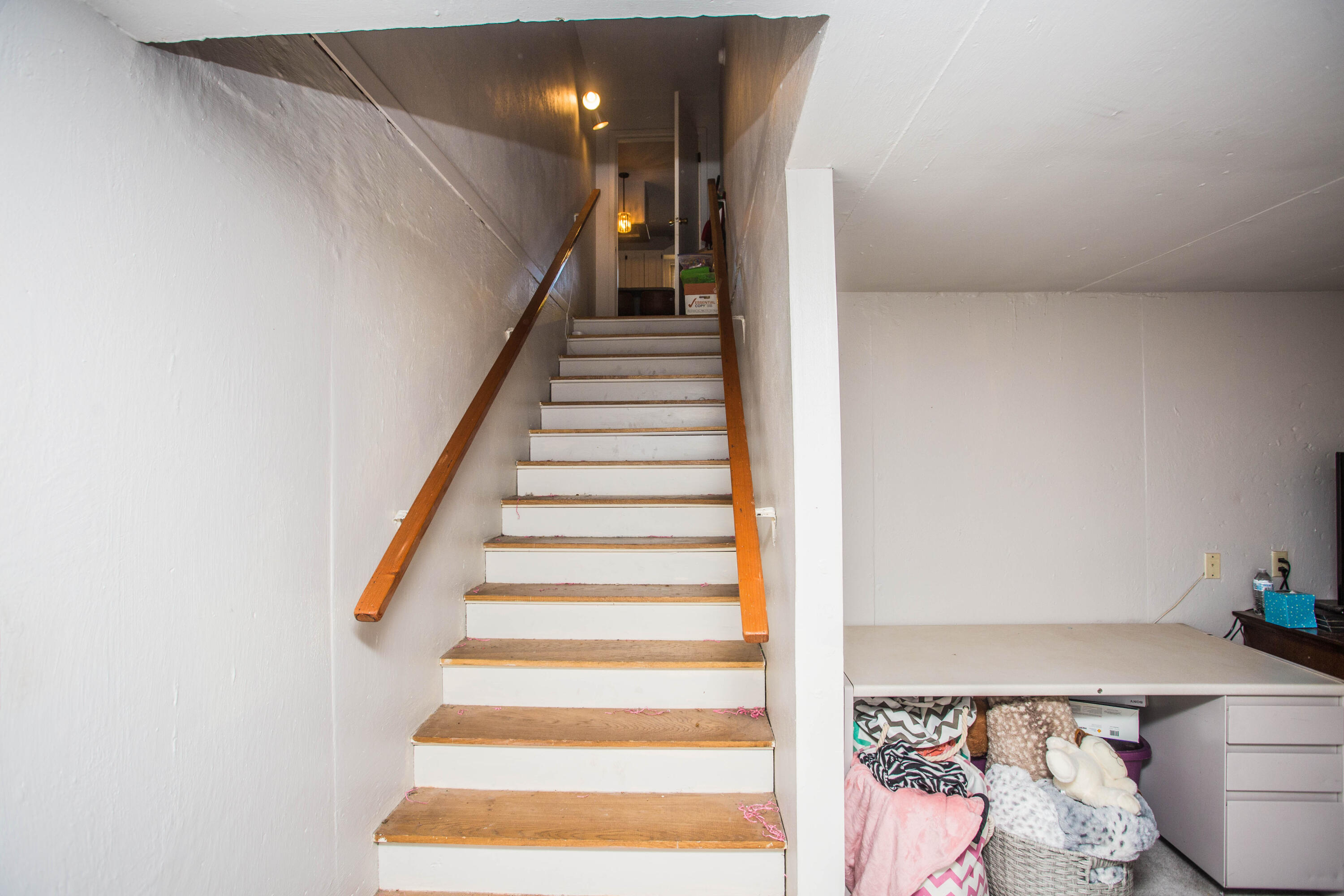 812 1st Street Abernathy, TX 79311 - Photo 21 of 53 a view of entryway and hall