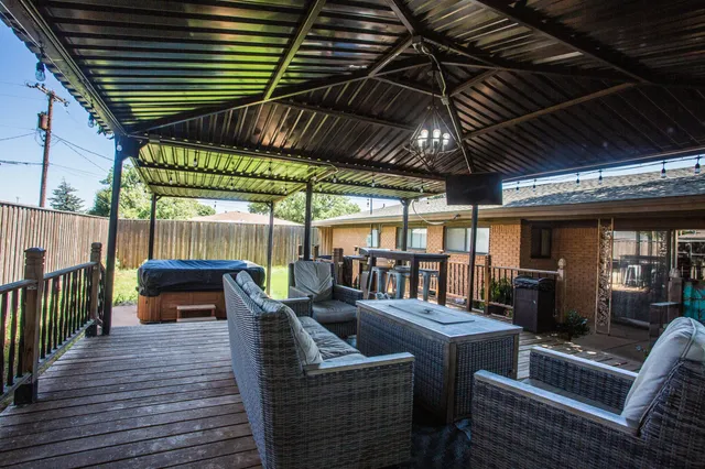 $310,000 | 812 1st Street, Abernathy, TX 79311