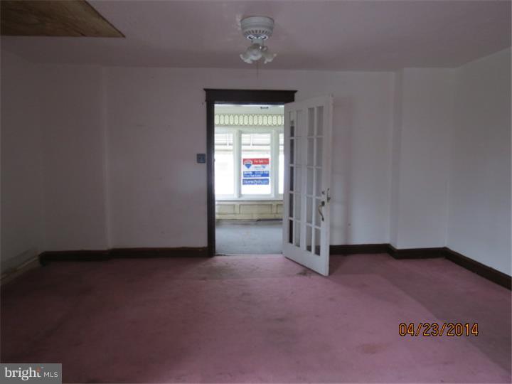 183 Marlborough Road Upper Darby, PA 19082 - Photo 4 of 14