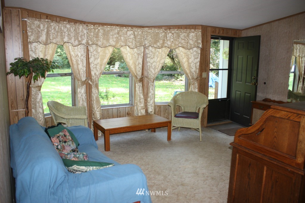 20726 Welch Road Snohomish, WA 98296 - Photo 3 of 10