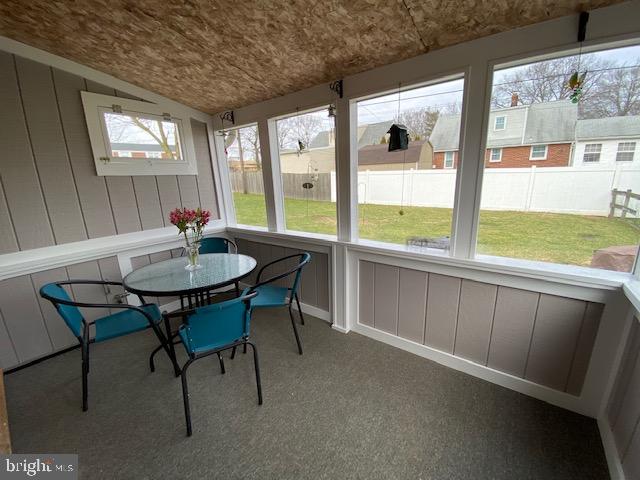 103 Devonshire Road Wilmington, DE 19803 - Photo 14 of 32 screened in porch