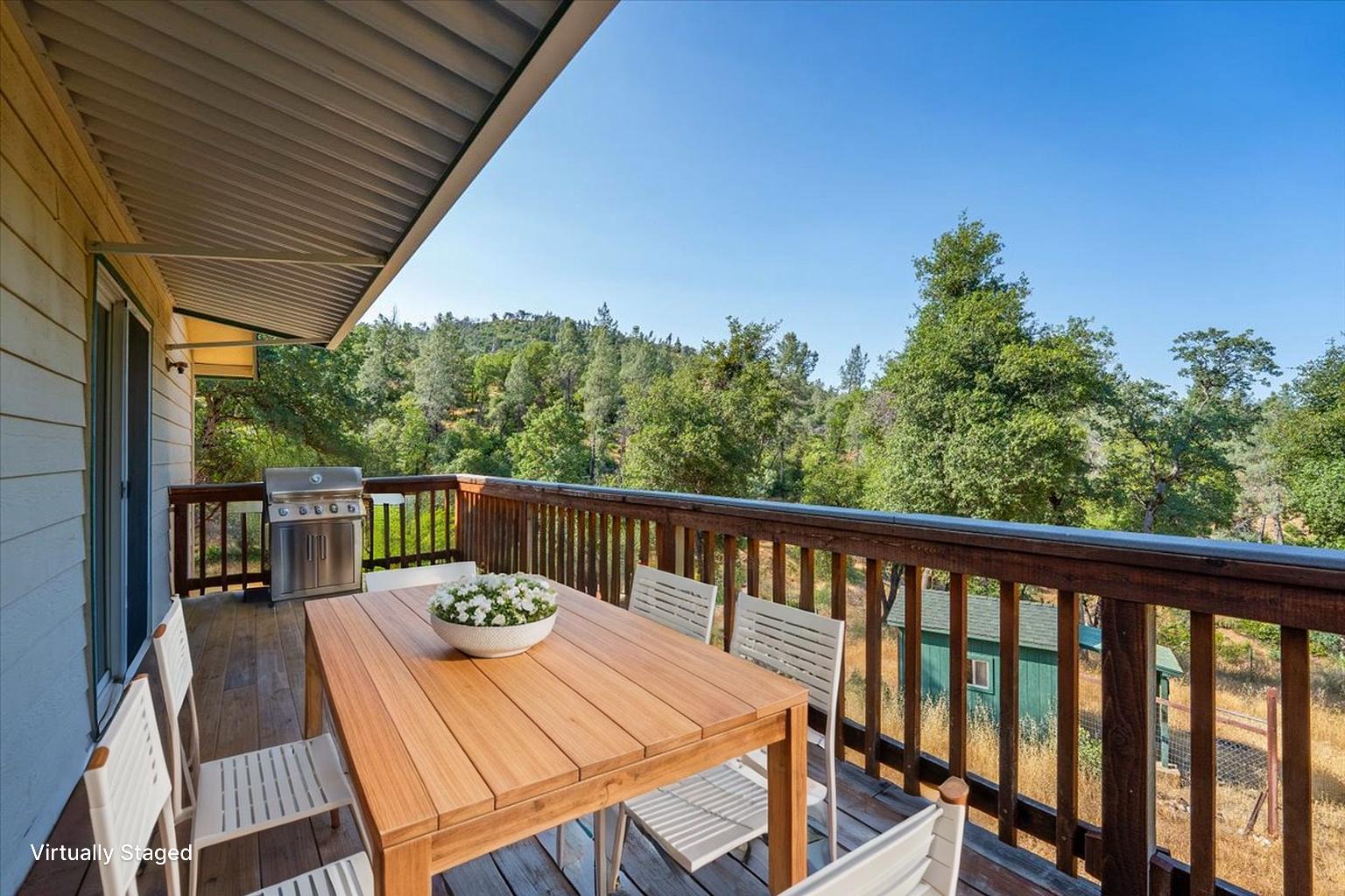 8550 Muletown Road Redding, CA 96001 - Photo 25 of 44 Back Deck Possibilities
