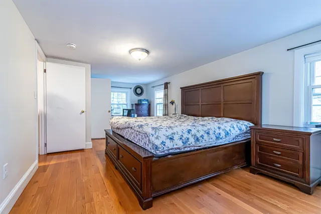 $579,000 | 15 Linwood Avenue, Salem, NH 03079