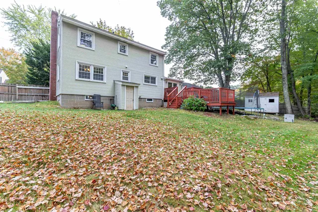 $579,000 | 15 Linwood Avenue, Salem, NH 03079