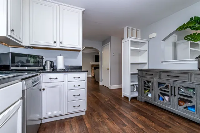 $579,000 | 15 Linwood Avenue, Salem, NH 03079