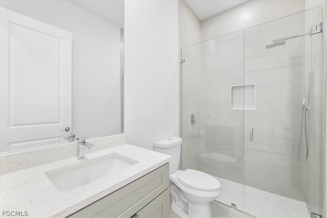 4333 Northwest 33rd Lane Cape Coral, FL 33993 - Photo 26 of 43