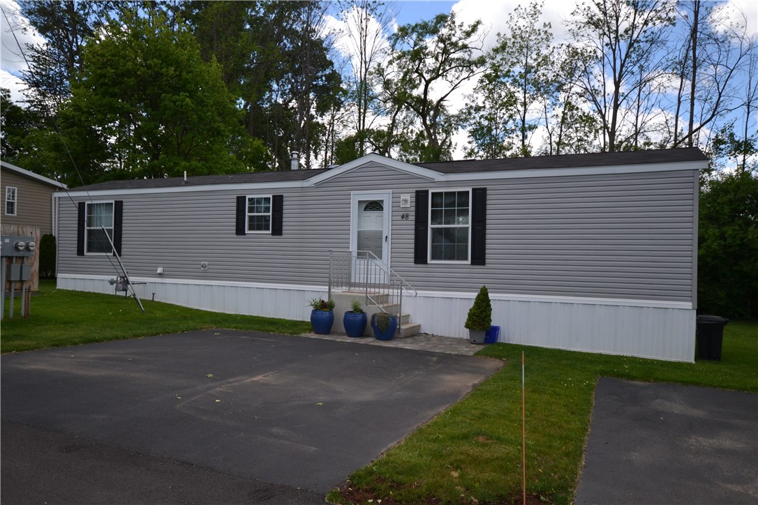 898 Ridge Road, Unit 48 Webster, NY 14580 - Photo 1 of 33