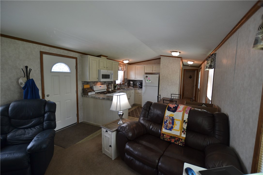 898 Ridge Road, Unit 48 Webster, NY 14580 - Photo 12 of 33