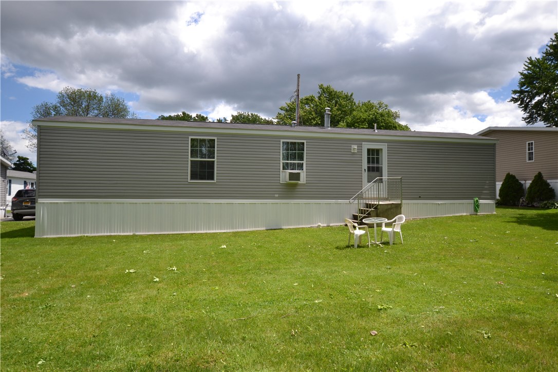 898 Ridge Road, Unit 48 Webster, NY 14580 - Photo 20 of 33