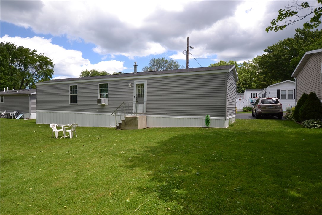 898 Ridge Road, Unit 48 Webster, NY 14580 - Photo 21 of 33