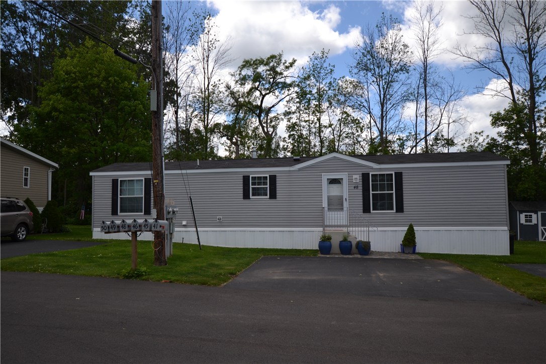 898 Ridge Road, Unit 48 Webster, NY 14580 - Photo 3 of 33