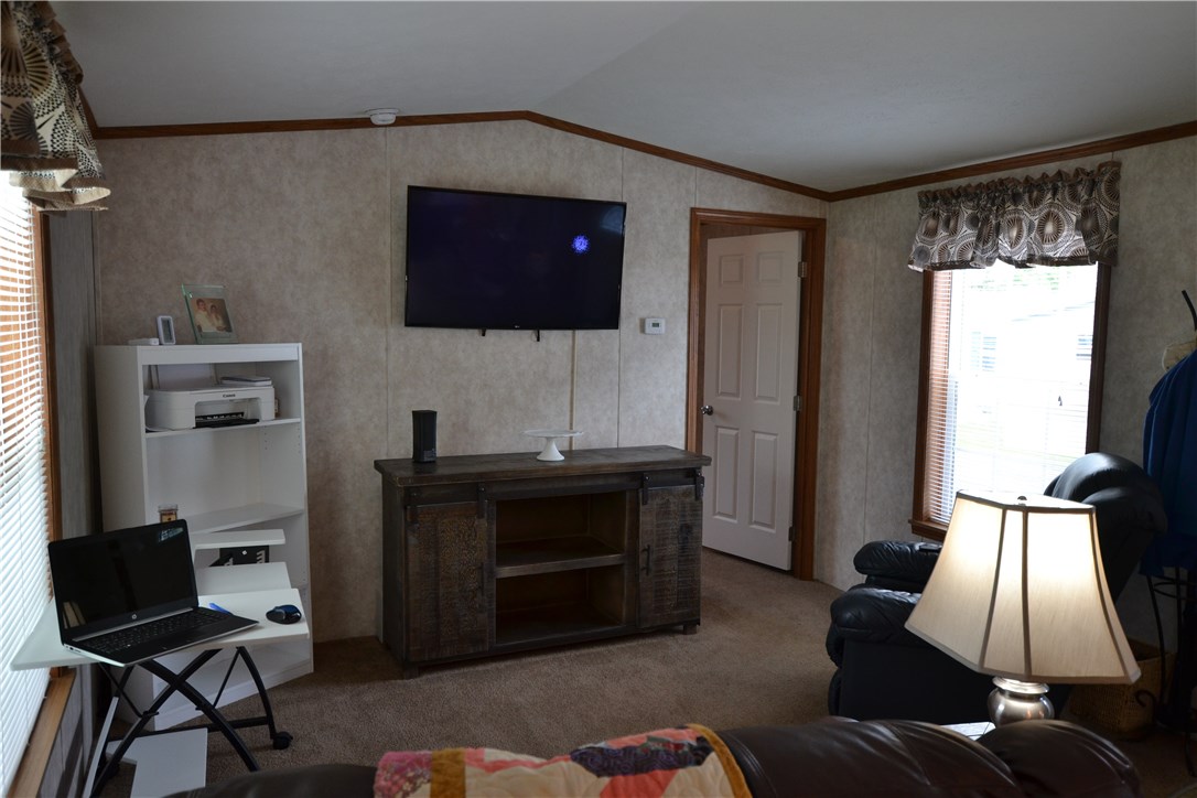 898 Ridge Road, Unit 48 Webster, NY 14580 - Photo 6 of 33