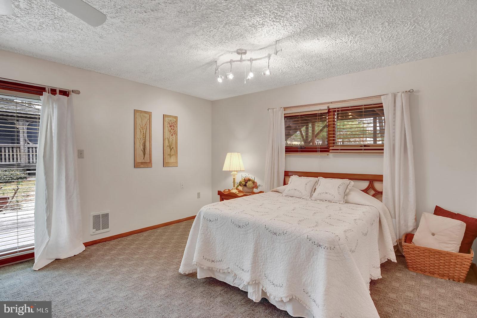 1333 Pelham Road Harrisburg, PA 17110 - Photo 13 of 25 Bedroom