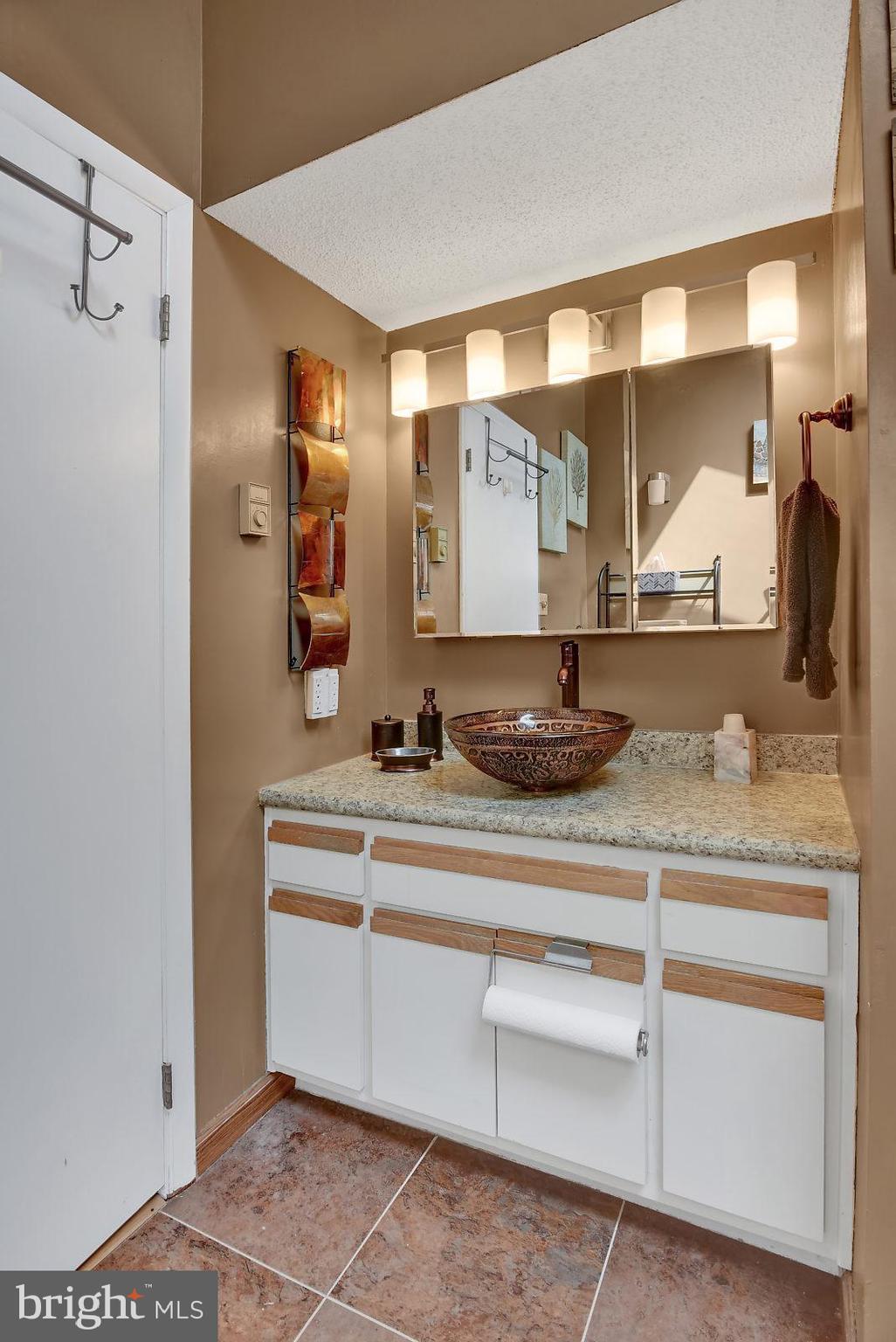 1333 Pelham Road Harrisburg, PA 17110 - Photo 19 of 25 Bathroom