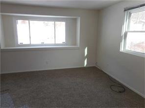 1420 Reissing Road McDonald, PA 15057 - Photo 7 of 25 Triple pane windows and bay window in living room.