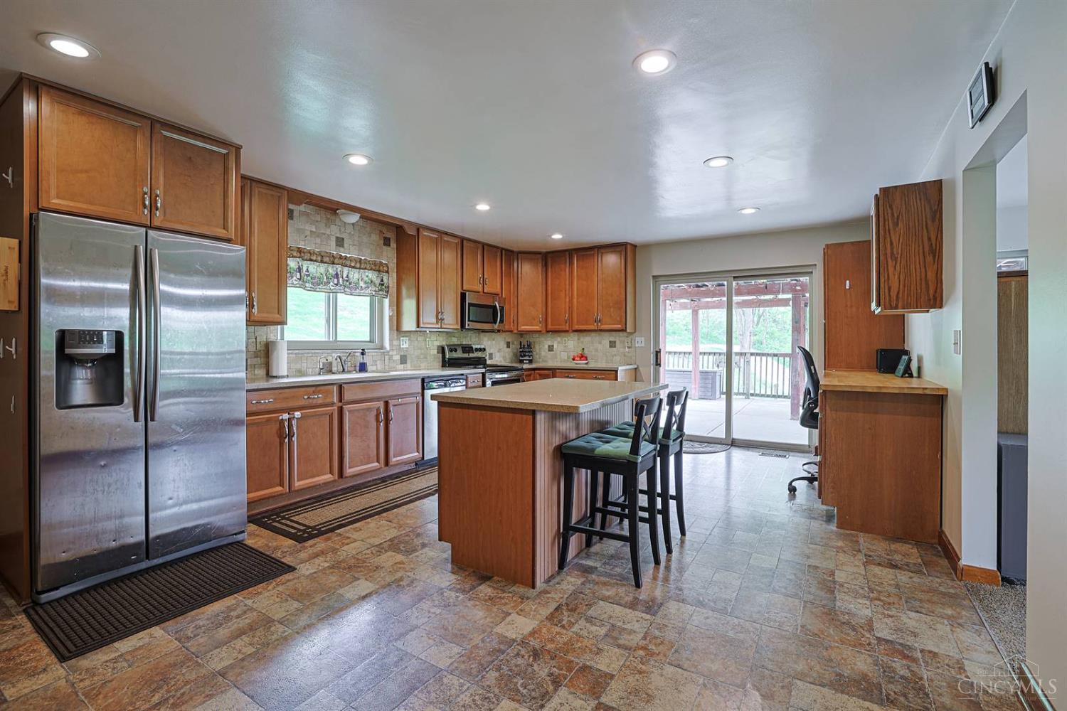 7528 East Miami River Road Cincinnati, OH 45247 - Photo 13 of 59