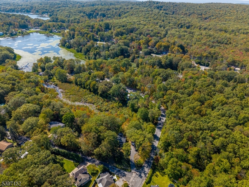7 Bridge Road Vernon, NJ 07422 - Photo 10 of 18 an aerial view of a houses with a yard