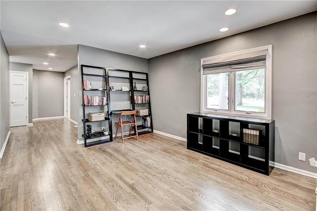 6741 Dover Road Indianapolis, IN 46220 - Photo 22 of 48 Gallery Image 22