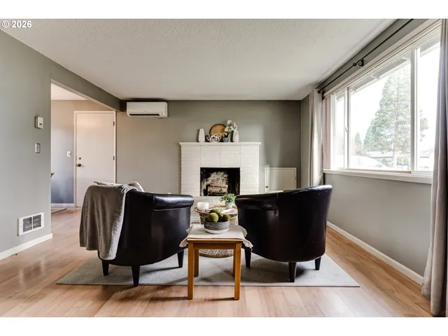 $342,500 | 1880 Regina Street, Eugene, OR 97402