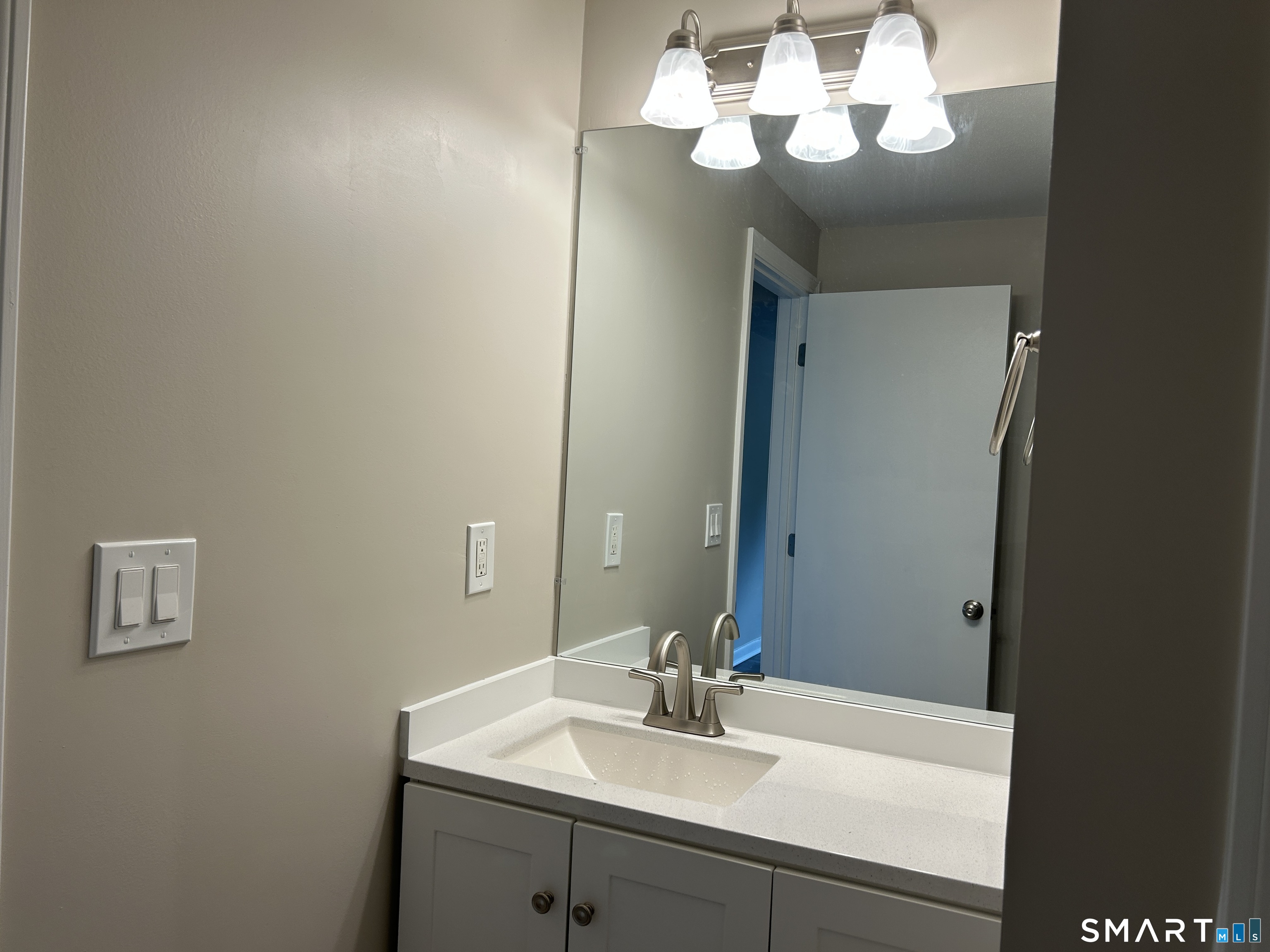 12 Baker Road, Unit 3 Windham, CT 06256 - Photo 13 of 16 Gallery Image 13