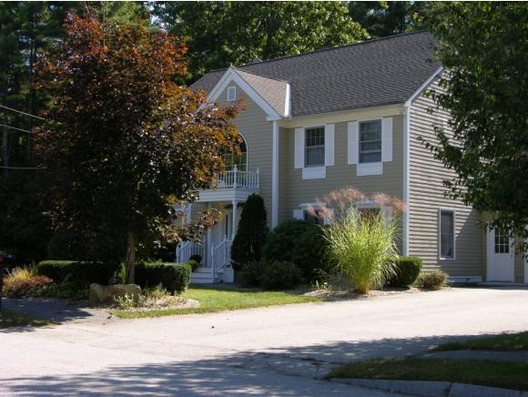 24 Pinebrook Road Nashua, NH 03062 - Photo 2 of 36