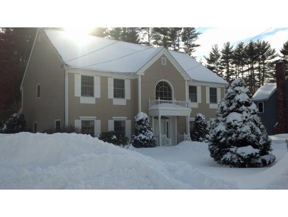 24 Pinebrook Road Nashua, NH 03062 - Photo 3 of 36