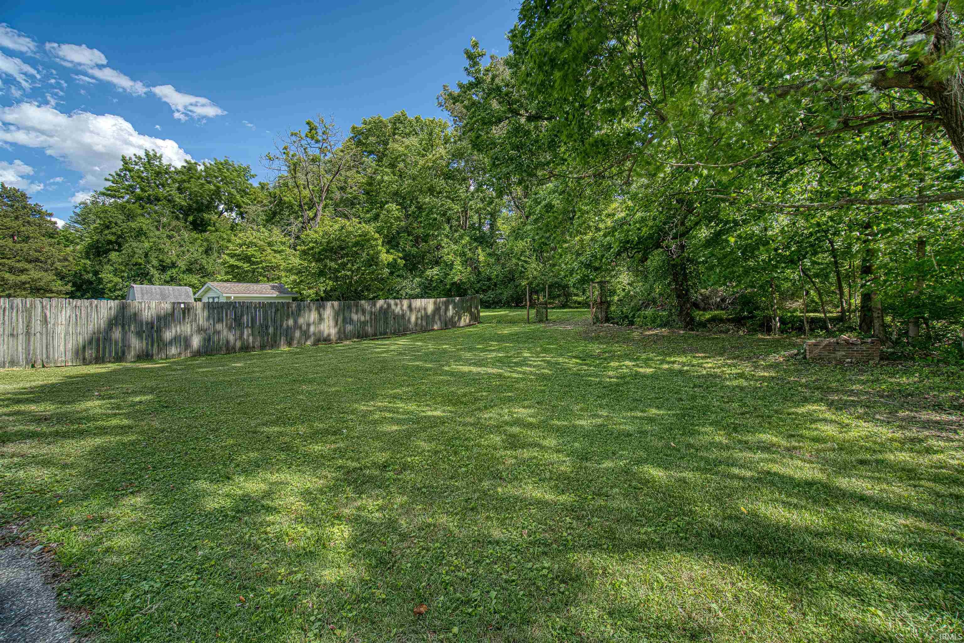 20 West Mill Road Evansville, IN 47710 - Photo 23 of 24 Gallery Image 23