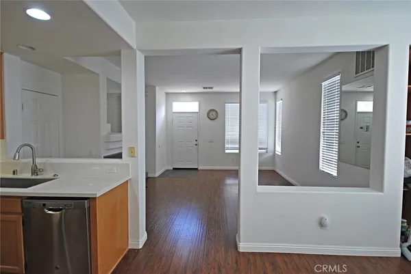 $3,200 | 25745 Perlman Place, Unit A, Stevenson Ranch, CA 91381