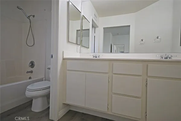 $3,200 | 25745 Perlman Place, Unit A, Stevenson Ranch, CA 91381