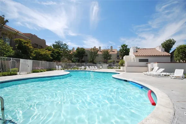 $3,200 | 25745 Perlman Place, Unit A, Stevenson Ranch, CA 91381