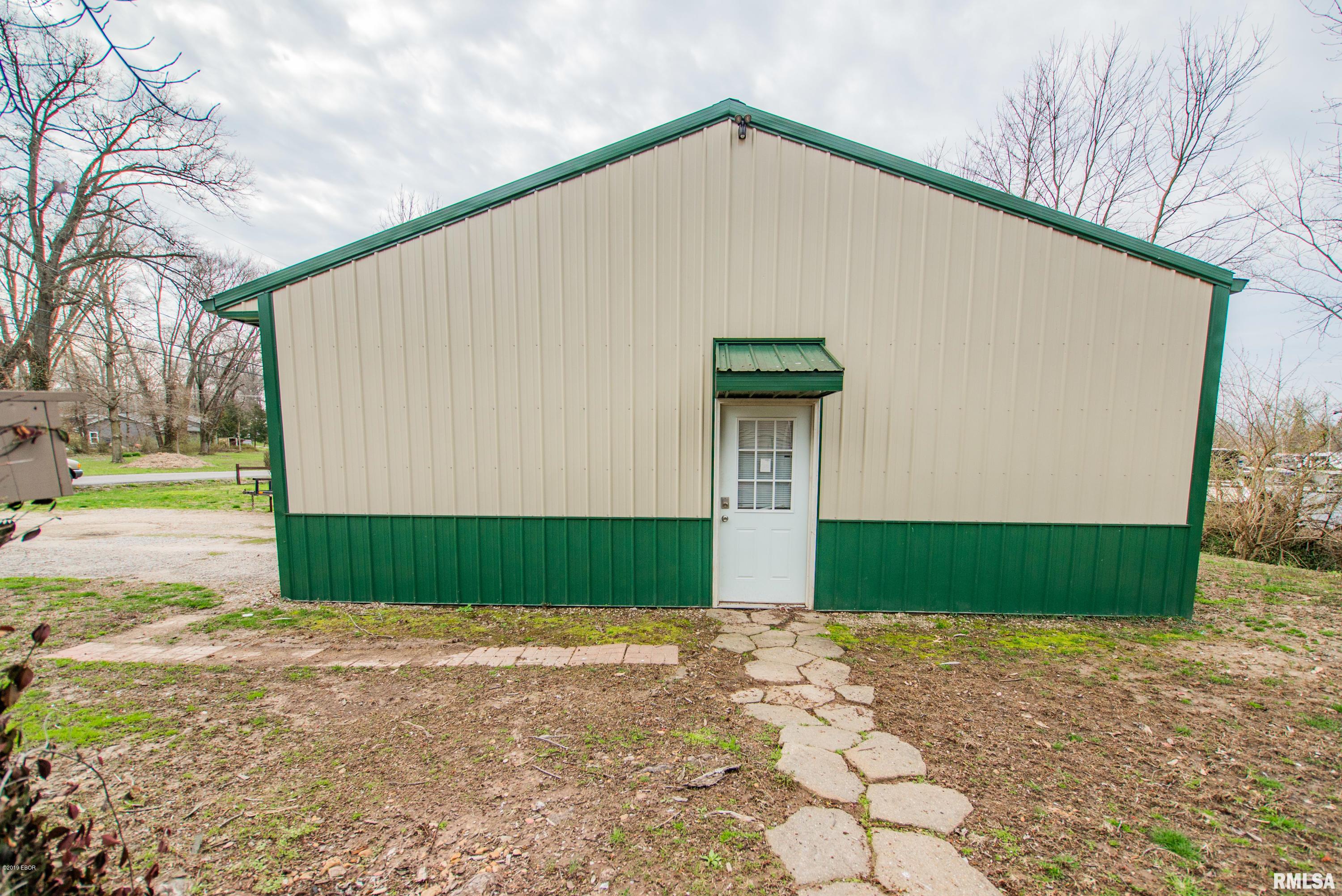 13995 North Link Lane Mount Vernon, IL 62864 - Photo 9 of 35