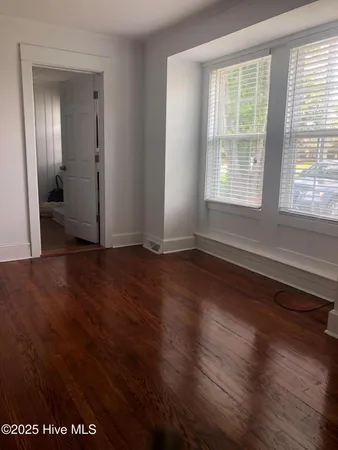 $2,800 | 5308 Wrightsville Avenue, Wilmington, NC 28403