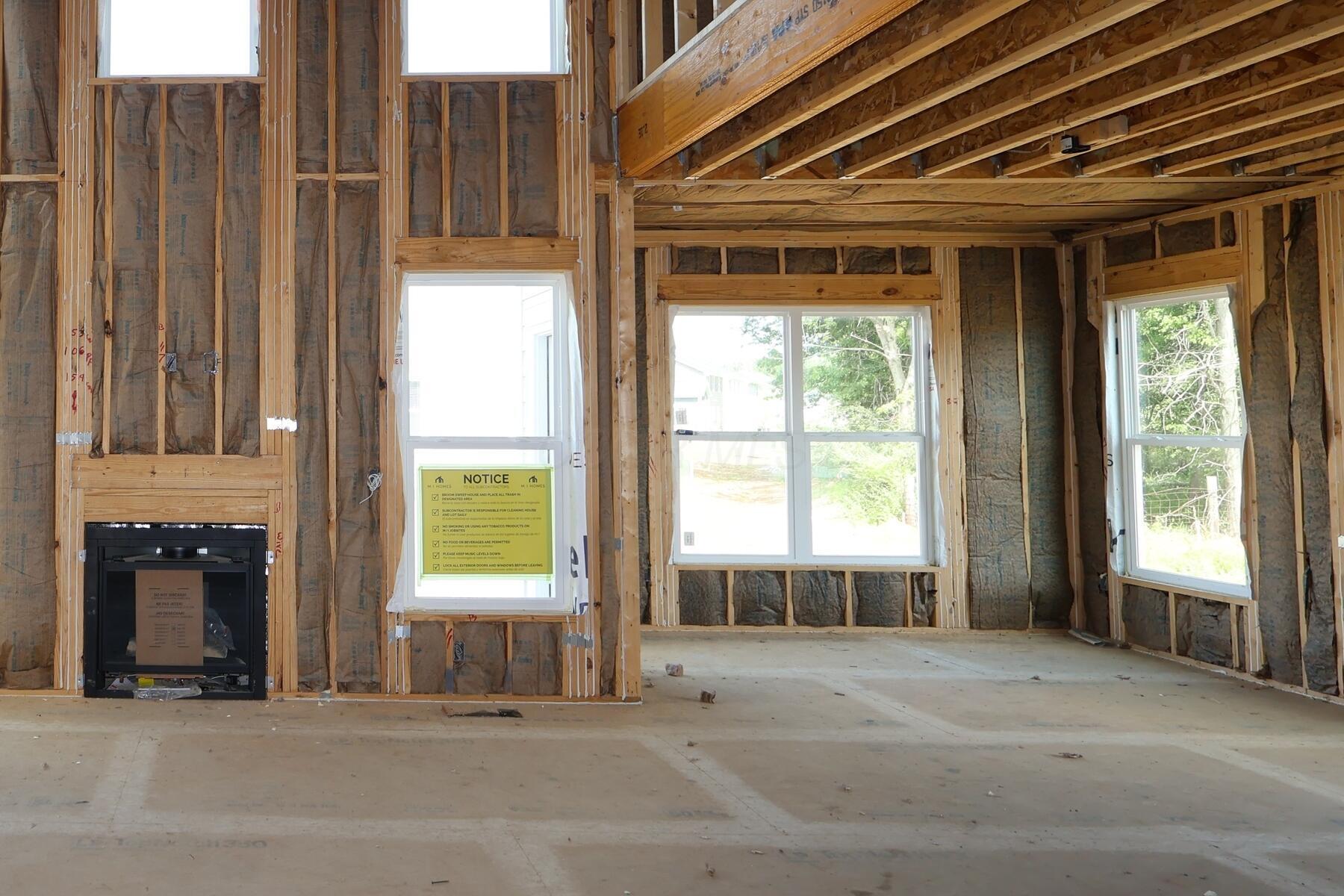 545 Fadley Loop East Delaware, OH 43015 - Photo 3 of 12 Living Room