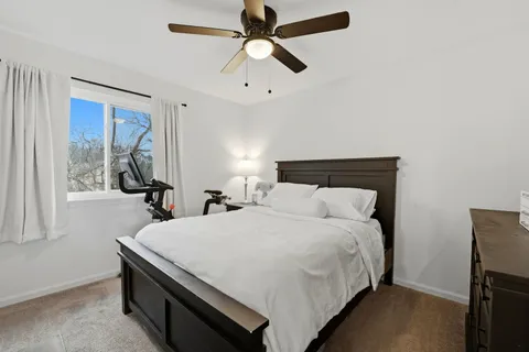 $450,000 | 830 Longwood Drive, Algonquin, IL 60102