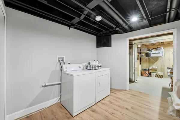 $450,000 | 830 Longwood Drive, Algonquin, IL 60102