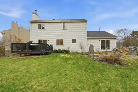 $450,000 | 830 Longwood Drive, Algonquin, IL 60102