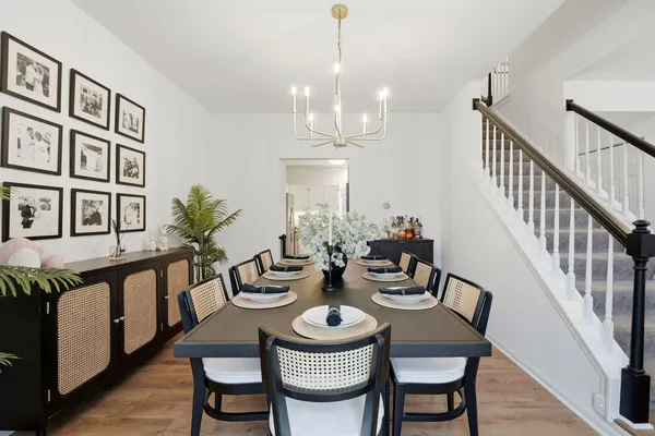 $450,000 | 830 Longwood Drive, Algonquin, IL 60102