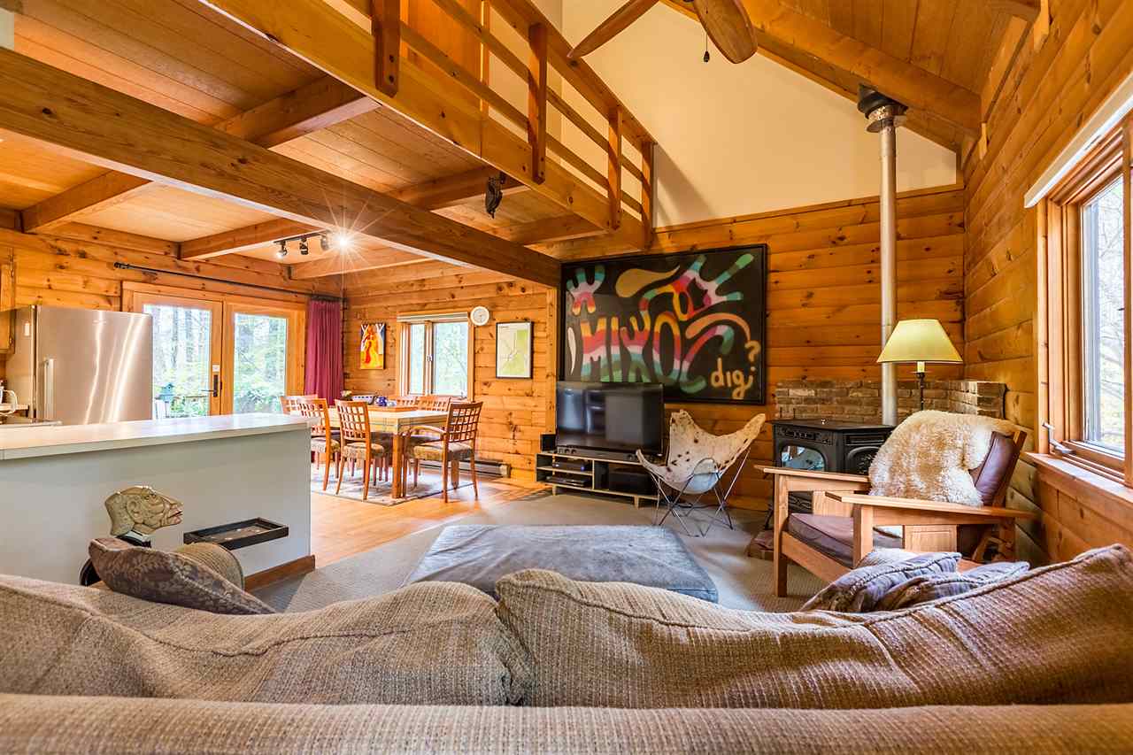 833 Dunlap Farm Road Sunderland, VT 05250 - Photo 1 of 26 Gallery Image 1