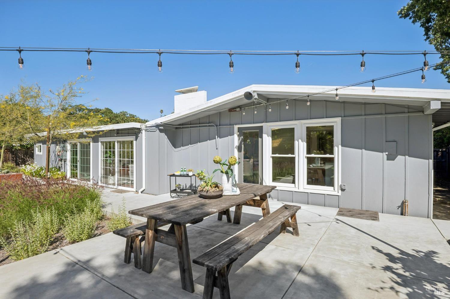 6 Katlas Court Novato, CA 94945 - Photo 7 of 34