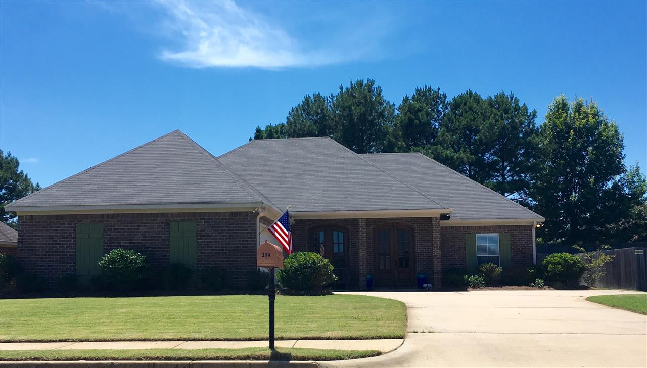 219 Cres Ridge Drive Madison, MS 39110 - Photo 1 of 25 Photo 1