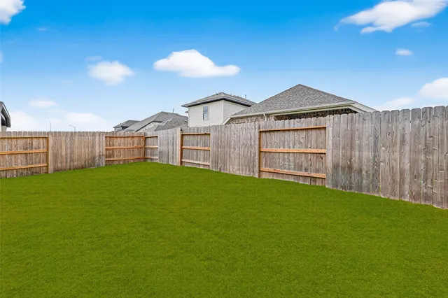 $2,690 | 5019 Bowen Pr Drive, Rosenberg, TX 77471